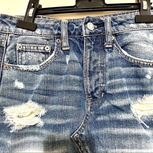 AMERICAN OUTFITTERS High Rise Festival Destroyed Denim Mini Skirt womens size 0 - Picture 3 of 9